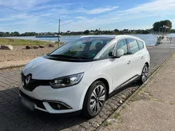 Weiß Gebraucht 2020 Renault Grand Scénic IV LIMITED Van / Kleinbus | 14.990 € (Guter Preis)