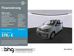 Weiß Gebraucht 2021 VW e-up! Kleinwagen | 15.830 € (Fairer Preis)