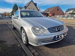 Silber Gebraucht 2003 Mercedes CLK200 Elegance Coupé | 2.200 € (Guter Preis)