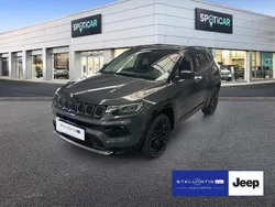 Grau Gebraucht 2024 Jeep Compass SUV | 28.980 € (Fairer Preis)