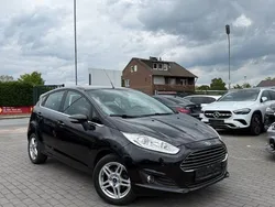 Schwarz Gebraucht 2014 Ford Fiesta Titanium Kleinwagen | 6.600 € (Fairer Preis)
