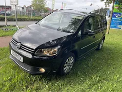 Schwarz Gebraucht 2015 VW Touran Highline Van / Kleinbus | 13.750 € (Guter Preis)