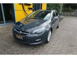 Plat.anthr./rogrey/0j:silbergr (metallic) Gebraucht 2015 Opel Astra Style Kombi | 9.900 € (Teuer)