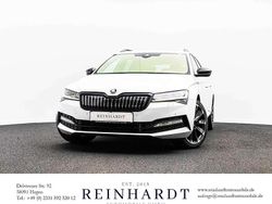 Moonweiss metallic Gebraucht 2020 Skoda Superb SportLine Kombi | 28.660 € (Teuer)