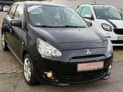 Schwarz Gebraucht 2015 Mitsubishi Space Star Classic Collection Limousine | 4.990 € (Fairer Preis)