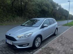 Silber Gebraucht 2016 Ford Focus Trend Kombi | 6.400 € (Fairer Preis)