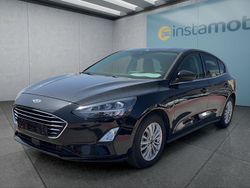 Schwarz Gebraucht 2021 Ford Focus Titanium Limousine | 22.599 € (Etwas zu teuer)