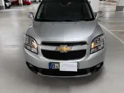 Grau Gebraucht 2013 Chevrolet Orlando LT Van / Kleinbus | 8.950 € (Fairer Preis)