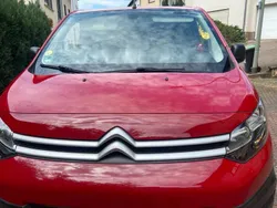 Rot Gebraucht 2017 Citroën Jumpy Van / Kleinbus | 10.000 € (Guter Preis)