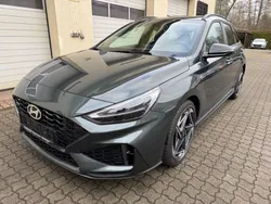 Grün Neu 2025 Hyundai i30 N Line Limousine | 24.750 € (Guter Preis)