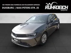Vulkan grau Gebraucht 2024 Opel Astra Enjoy Limousine | 20.990 € (Guter Preis)