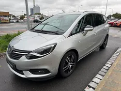 Silber Gebraucht 2018 Opel Zafira Innovation Van / Kleinbus | 10.900 € (Fairer Preis)