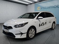 Weiß Gebraucht 2025 Kia Ceed Kombi | 27.299 € (Fairer Preis)