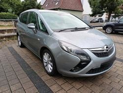 Silber Gebraucht 2014 Opel Zafira Tourer Eco Van / Kleinbus | 6.499 € (Guter Preis)