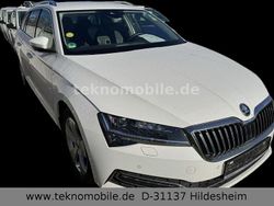 Weiß Gebraucht 2020 Skoda Superb Premium Edition Kombi | 18.996 € (Fairer Preis)