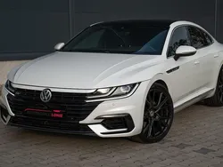 Weiß Gebraucht 2018 VW Arteon R-line Limousine | 26.990 €