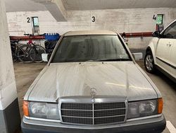 Weiß Gebraucht 1991 Mercedes 190 Limousine | 4.500 €