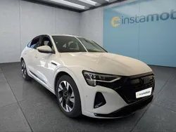 Weiß Gebraucht 2023 Audi Q8 e-tron SUV | 48.399 € (Guter Preis)
