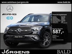 Schwarz obsidianschwarz metallic Gebraucht 2024 Mercedes GLC300e AMG SUV | 60.680 € (Guter Preis)