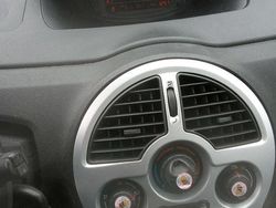 Schwarz Gebraucht 2006 Renault Modus Van / Kleinbus | 2.220 € (Teuer)