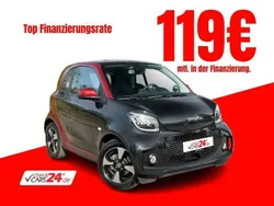 Rot Gebraucht 2024 Smart ForTwo Electric Drive Passion Kleinwagen | 20.690 €