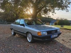 Silber Gebraucht 1990 Audi 100 Comfort Limousine | 6.800 €