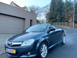 Blau Gebraucht 2006 Opel Tigra Cabrio | 3.790 € (Teuer)