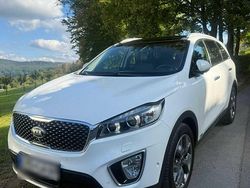 Weiß Gebraucht 2016 Kia Sorento 2 SUV | 12.000 € (Superpreis)