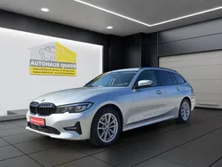 Silber Gebraucht 2020 BMW 320 Advantage Kombi | 26.999 € (Fairer Preis)