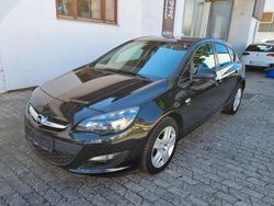 Schwarz Gebraucht 2014 Opel Astra Selection Limousine | 4.999 € (Fairer Preis)