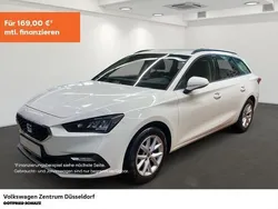Weiß Gebraucht 2022 Seat Leon ST Style Kombi | 17.690 € (Fairer Preis)