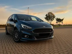Blau Gebraucht 2019 Ford S-MAX ST-Line Van / Kleinbus | 25.200 € (Fairer Preis)