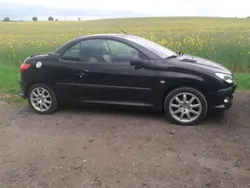 Schwarz Gebraucht 2006 Peugeot 206 CC Cabrio | 1.990 € (Fairer Preis)