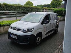 Weiß Gebraucht 2020 Citroën Berlingo Van / Kleinbus | 15.500 €