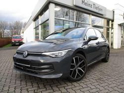 Grau Gebraucht 2024 VW Golf VIII Edition Limousine | 35.890 € (Teuer)