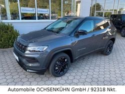 Grau Neu 2025 Jeep Compass North SUV | 37.890 € (Fairer Preis)