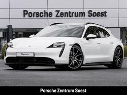 Weiss Gebraucht 2023 Porsche Taycan Sport Turismo Kombi | 73.963 € (Fairer Preis)