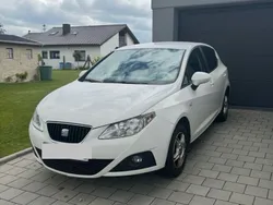 Weiß Gebraucht 2010 Seat Ibiza Limousine | 4.999 € (Teuer)