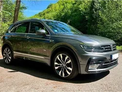 Grau Gebraucht 2017 VW Tiguan Highline SUV | 30.000 € (Teuer)