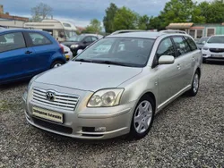 Silber Gebraucht 2003 Toyota Avensis Sol Kombi | 1.890 € (Fairer Preis)