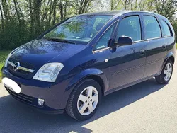 Blau Gebraucht 2004 Opel Meriva Enjoy Van / Kleinbus | 2.950 € (Teuer)