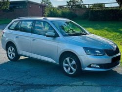 Silber Gebraucht 2016 Skoda Fabia Style Kleinwagen | 11.590 € (Fairer Preis)