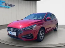 Rot Gebraucht 2023 Hyundai i30 Kombi | 18.490 € (Fairer Preis)