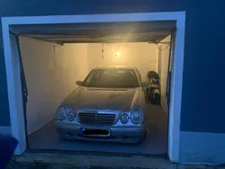 Silber Gebraucht 1999 Mercedes E240 Avantgarde Limousine | 5.700 €