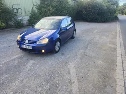Blau Gebraucht 2005 VW Golf V Limousine | 2.650 € (Fairer Preis)