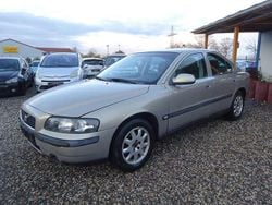 Grau Gebraucht 2002 Volvo S60 Limousine | 1.200 € (Superpreis)