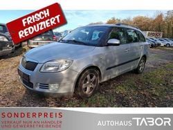 Stribrna brilliant/ brilliants Gebraucht 2008 Skoda Fabia Kombi | 1.485 € (Superpreis)