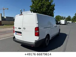 Jade weiss/arktis weiss Gebraucht 2020 Opel Vivaro Edition Van | 11.900 € (Superpreis)