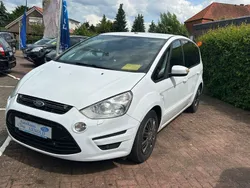 Frostweiß Gebraucht 2013 Ford S-MAX Trend Van / Kleinbus | 4.445 € (Guter Preis)