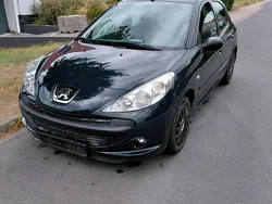 Grau Gebraucht 2010 Peugeot 206 Kleinwagen | 2.850 € (Fairer Preis)